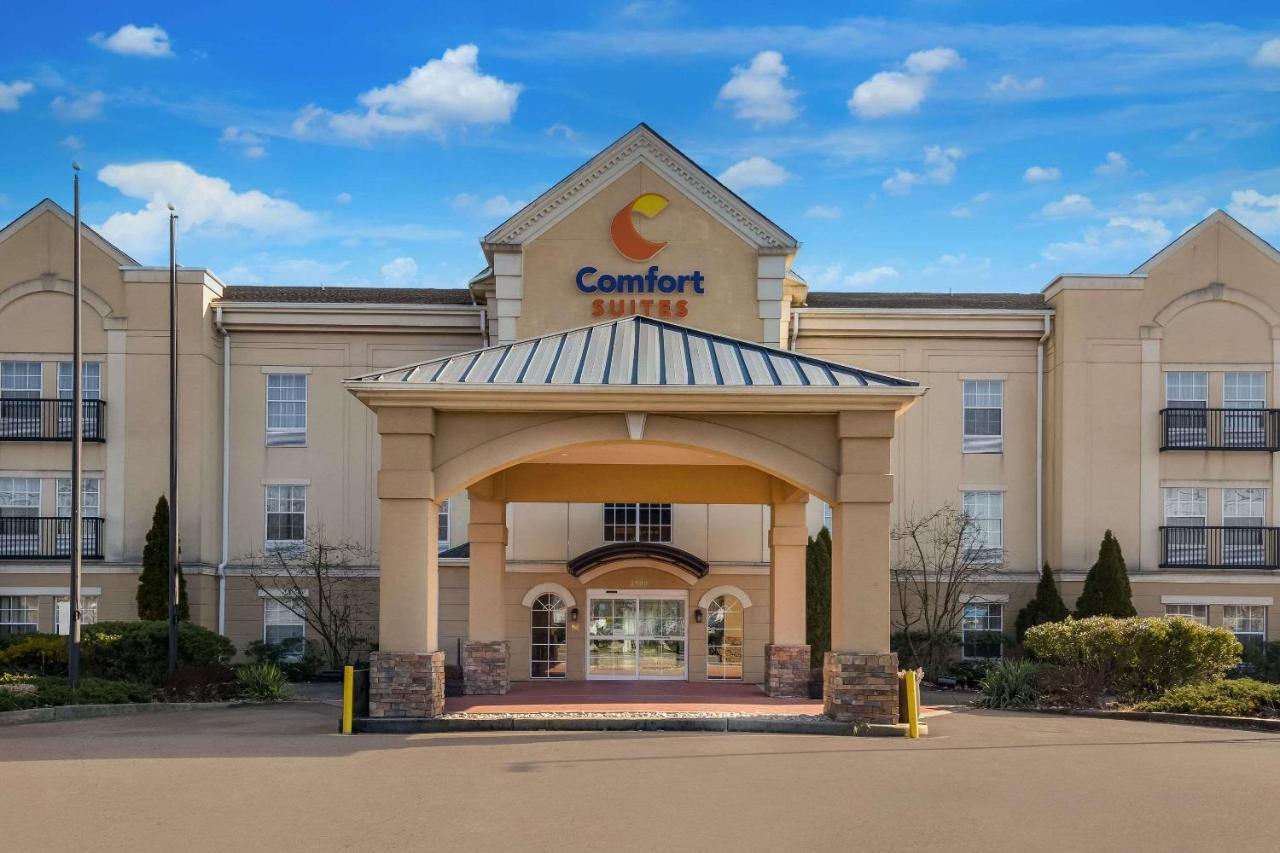 Comfort Suites North Brunswick Township Exterior foto